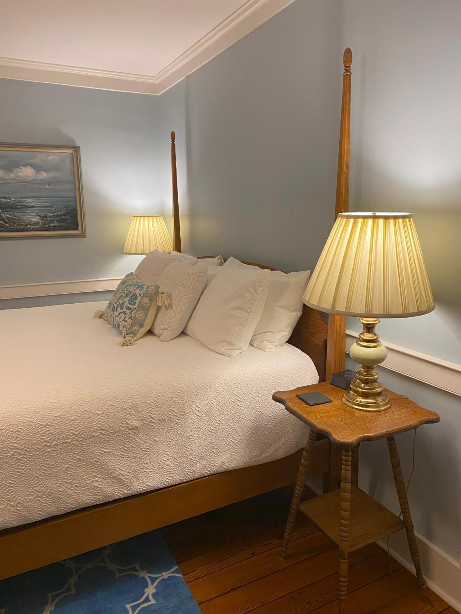 Spouter Inn Bed & Breakfast Lincolnville Exterior photo