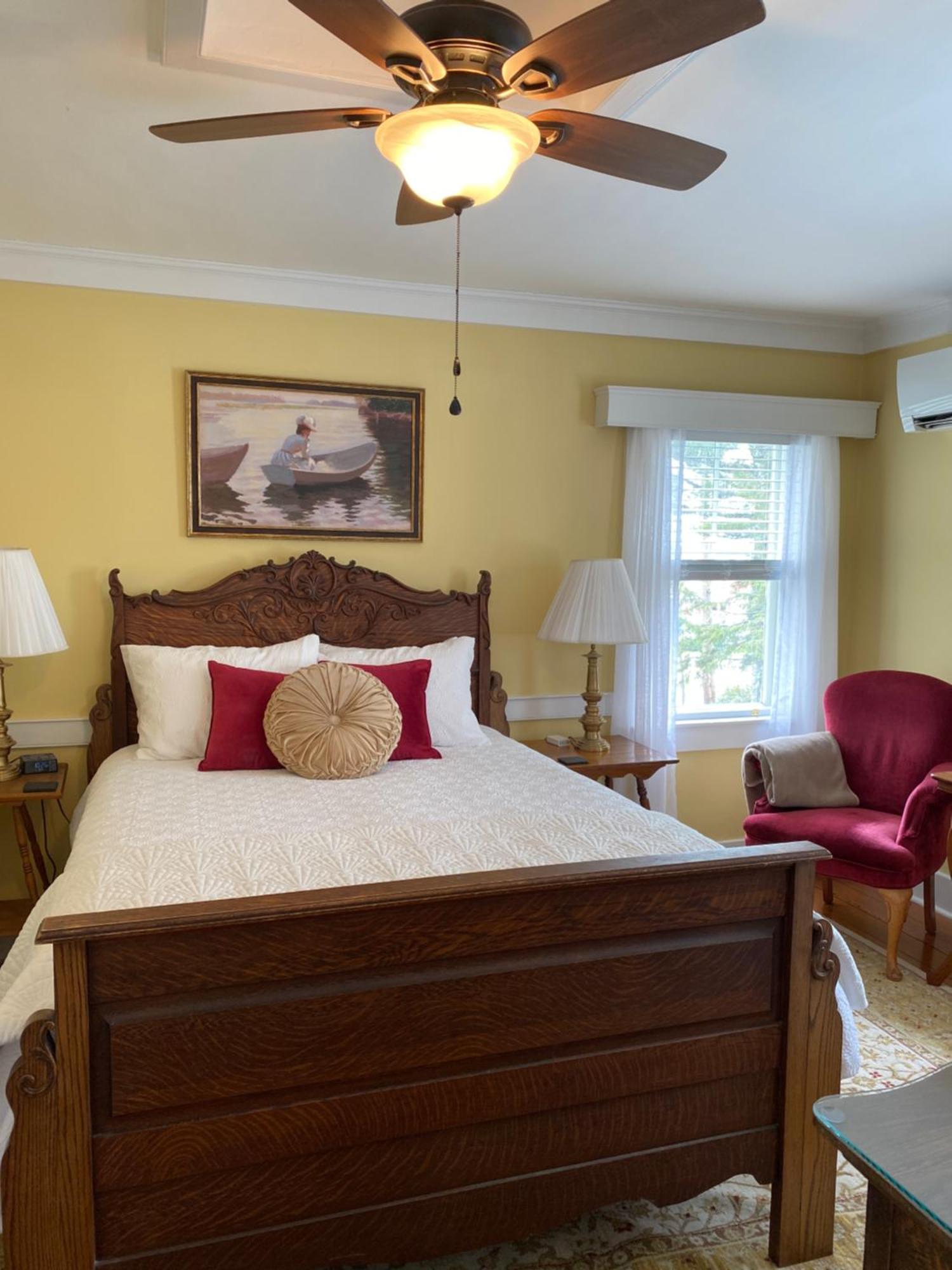 Spouter Inn Bed & Breakfast Lincolnville Exterior photo
