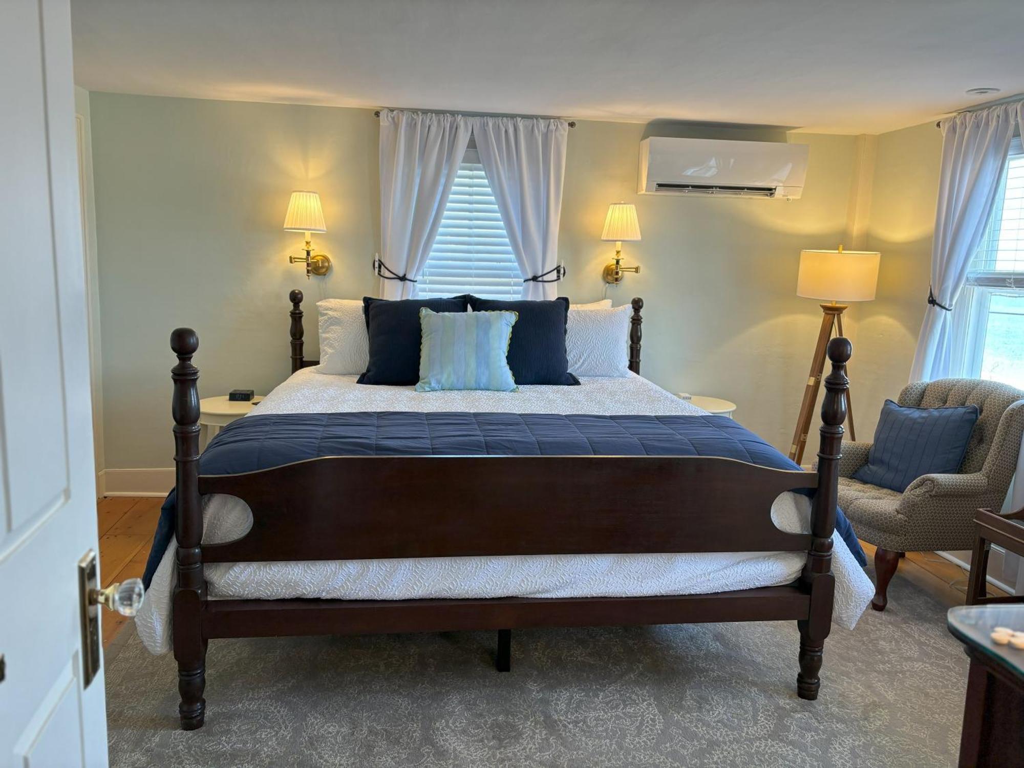 Spouter Inn Bed & Breakfast Lincolnville Exterior photo